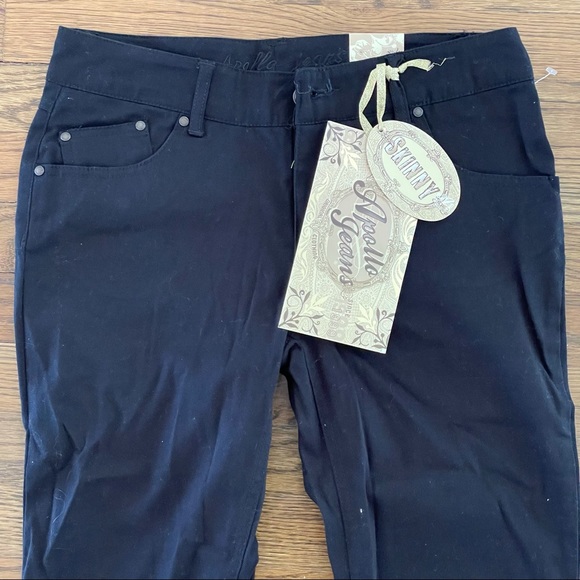 APOLLO JEANS - NWT - Picture 2 of 3